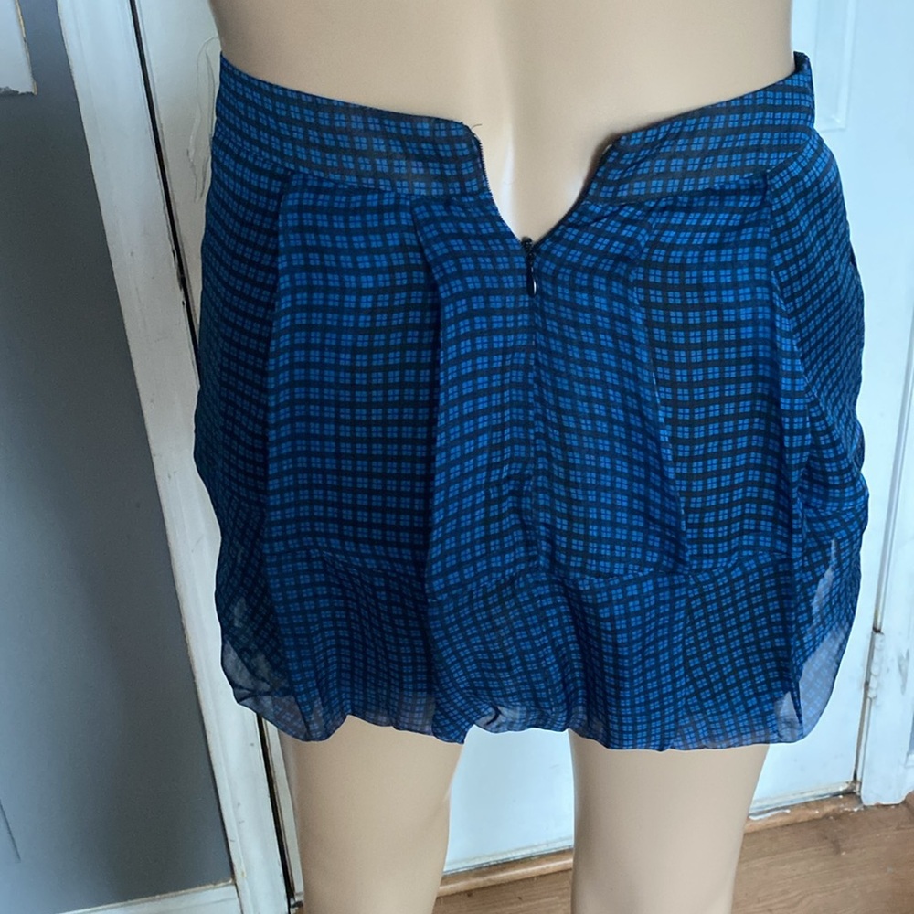 Flying tomato bubble skirt - Picture 5 of 6